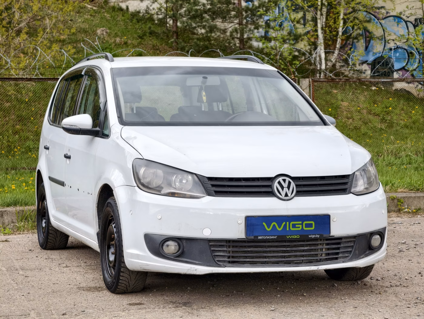 Volkswagen Touran фото 2