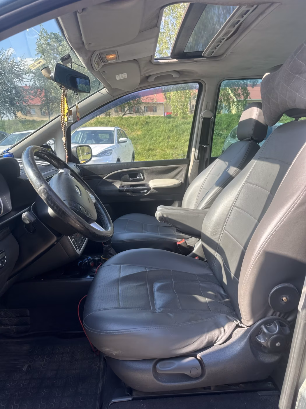 Ford Galaxy фото 11