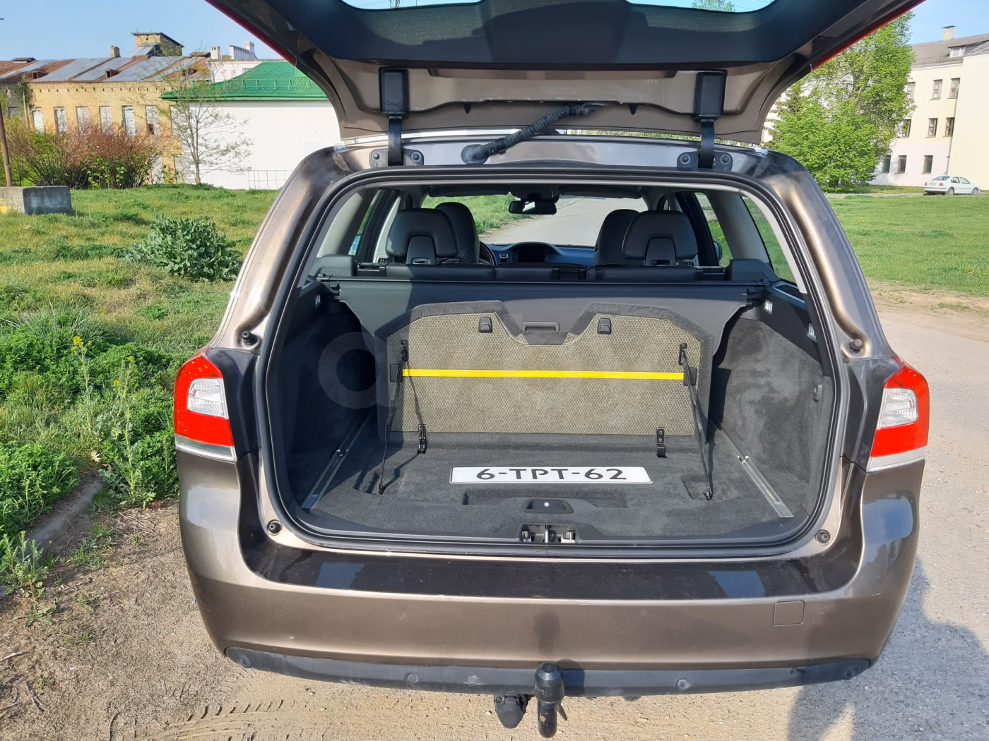 Volvo V70 фото 9