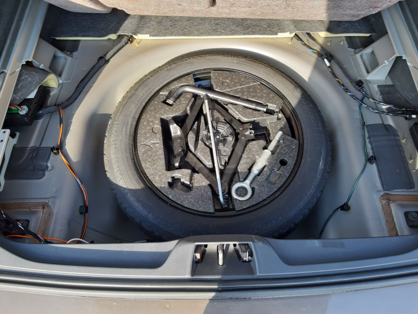Volvo V70 фото 12