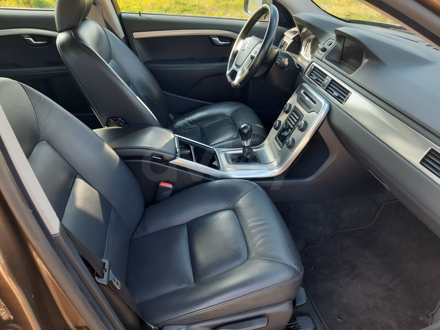 Volvo V70 фото 14