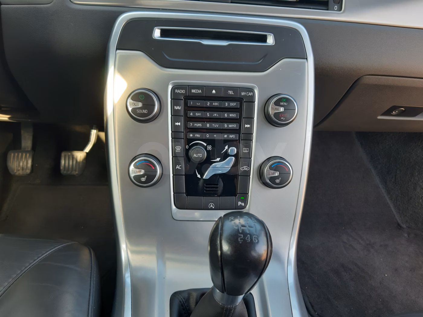 Volvo V70 фото 23