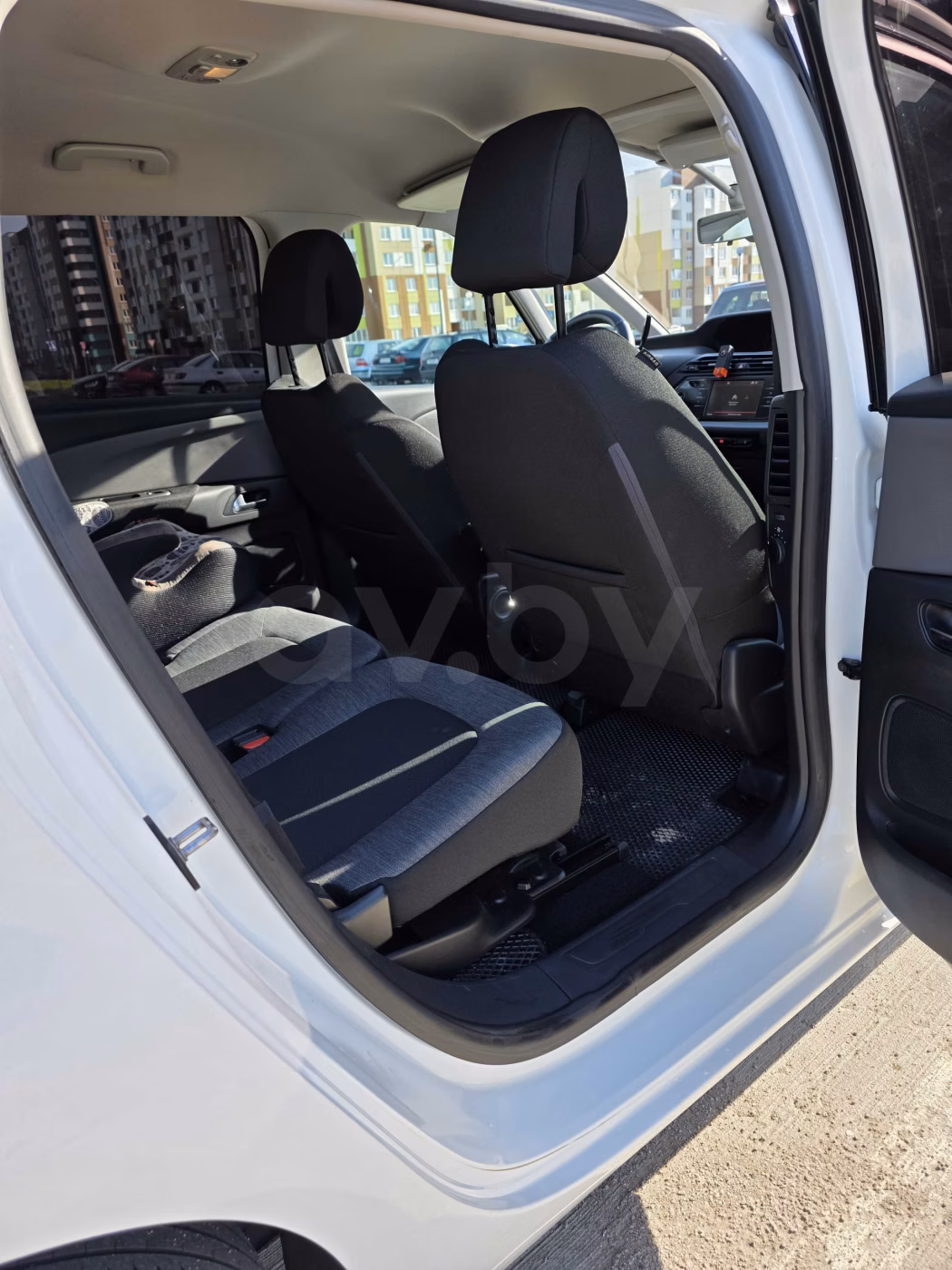 Citroen C4 Grand Spacetourer фото 9
