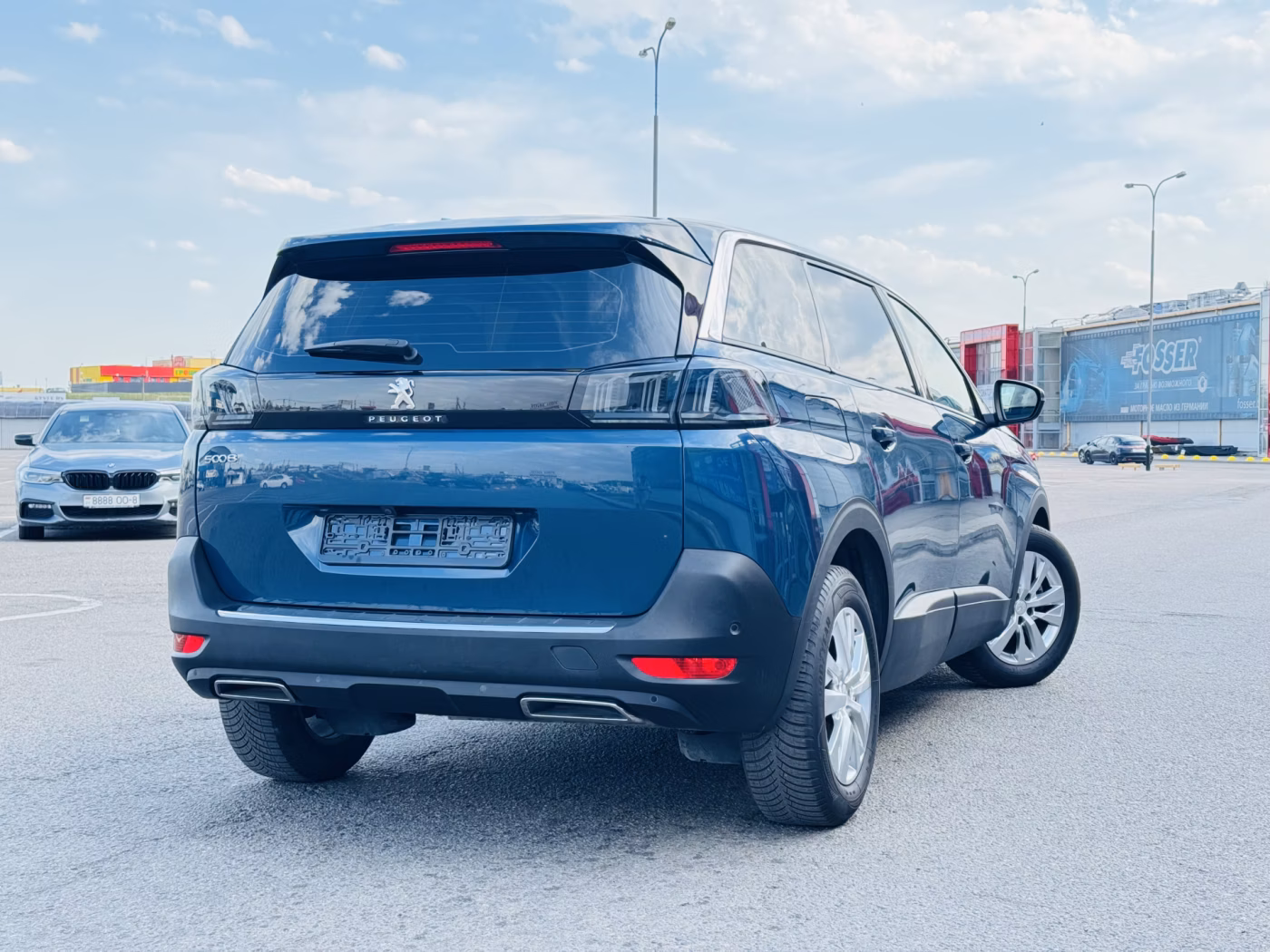 Peugeot 5008 фото 2