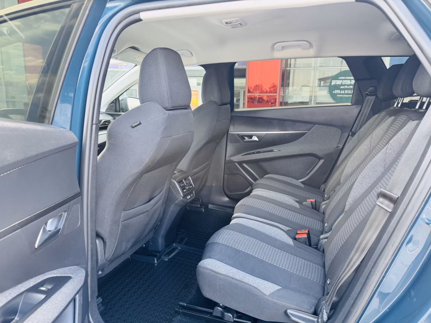 Peugeot 5008 фото 6