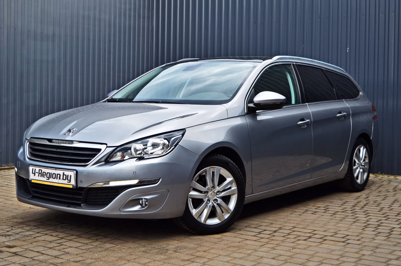 Peugeot 308 фото 4