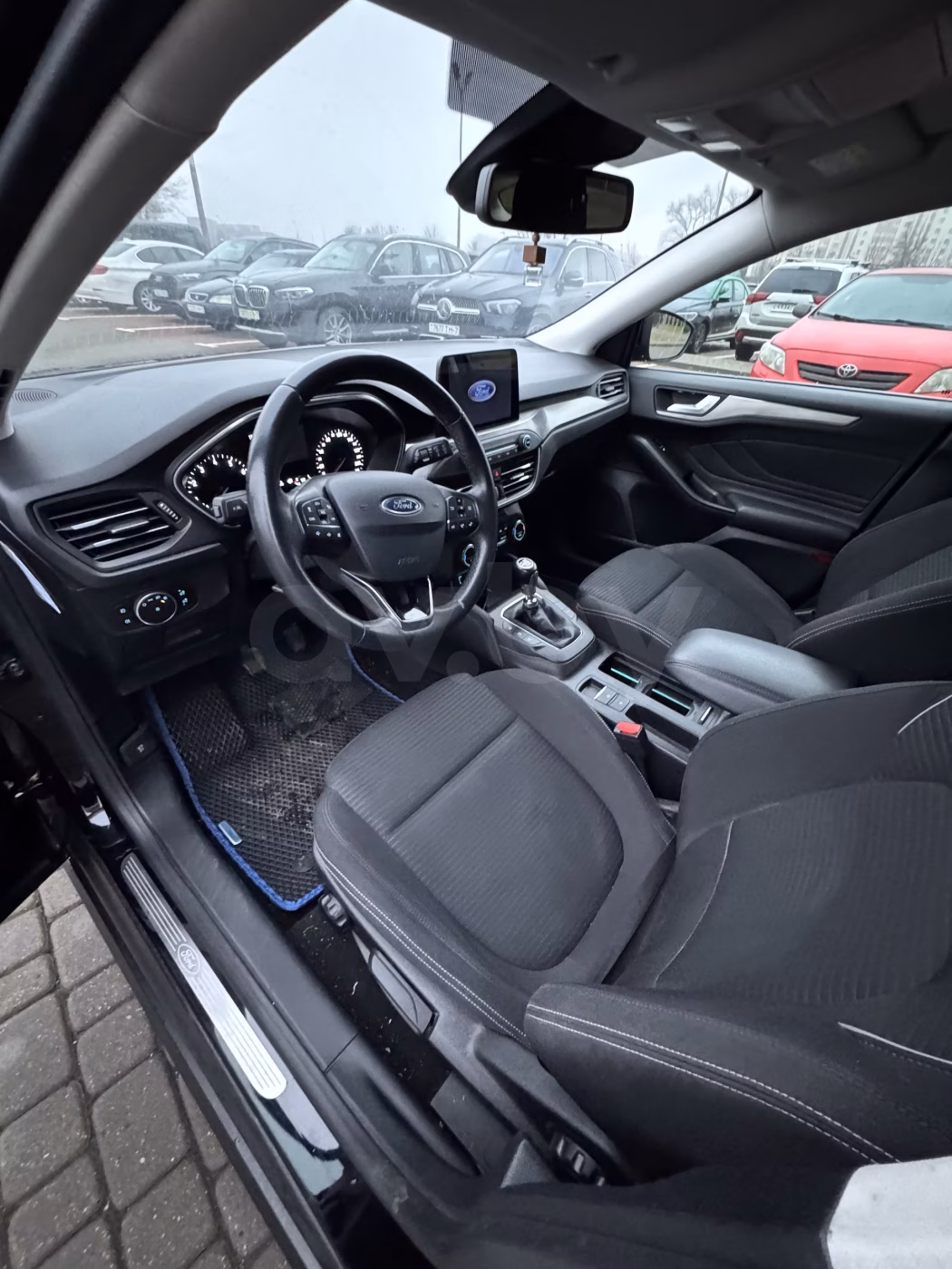 Ford Focus фото 9