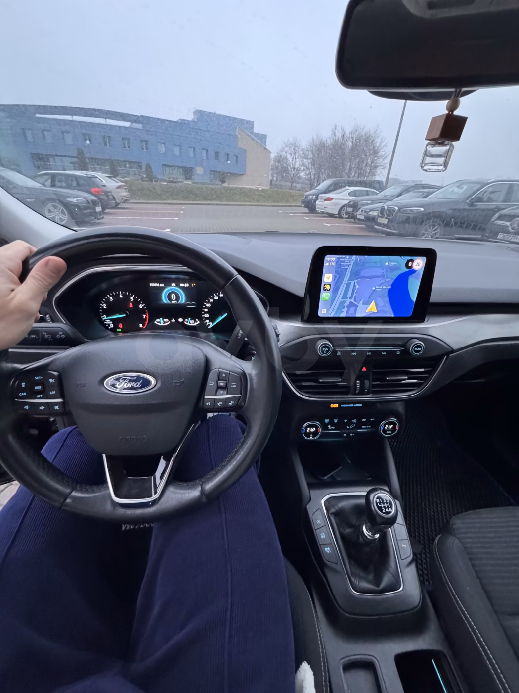 Ford Focus фото 10