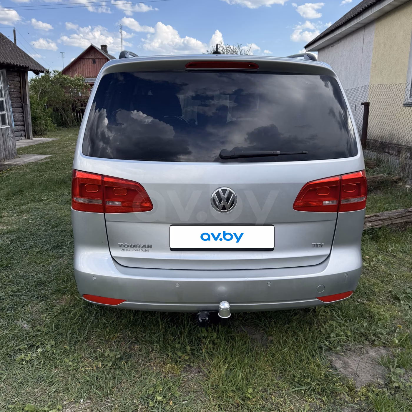 Volkswagen Touran фото 6