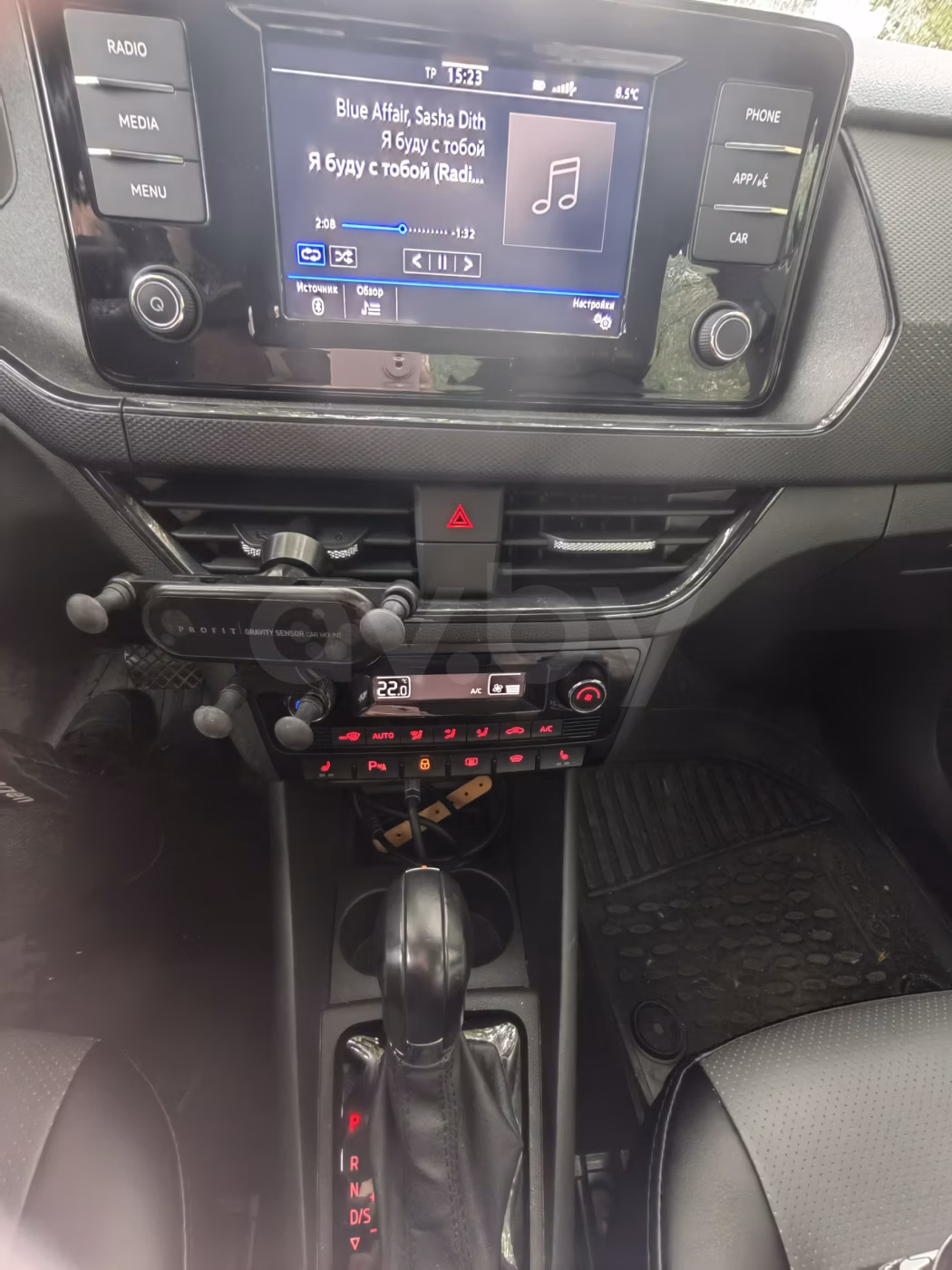 Volkswagen Polo Sedan фото 14
