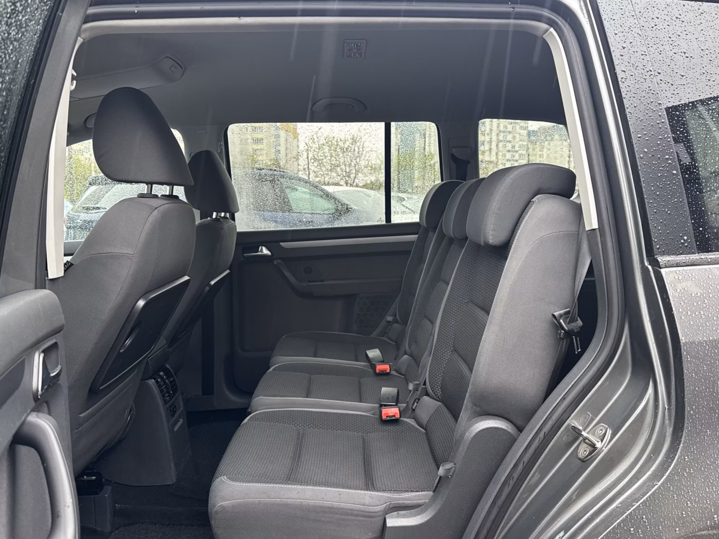 Volkswagen Touran фото 12