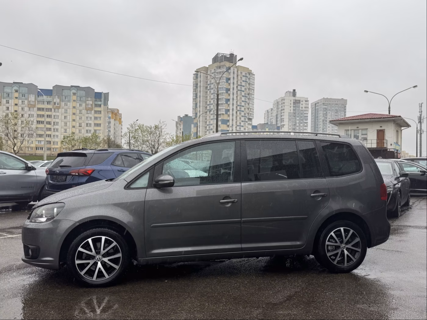 Volkswagen Touran фото 4