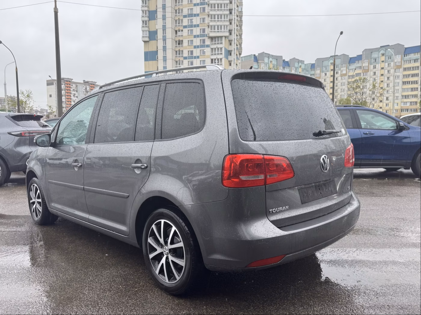 Volkswagen Touran фото 5