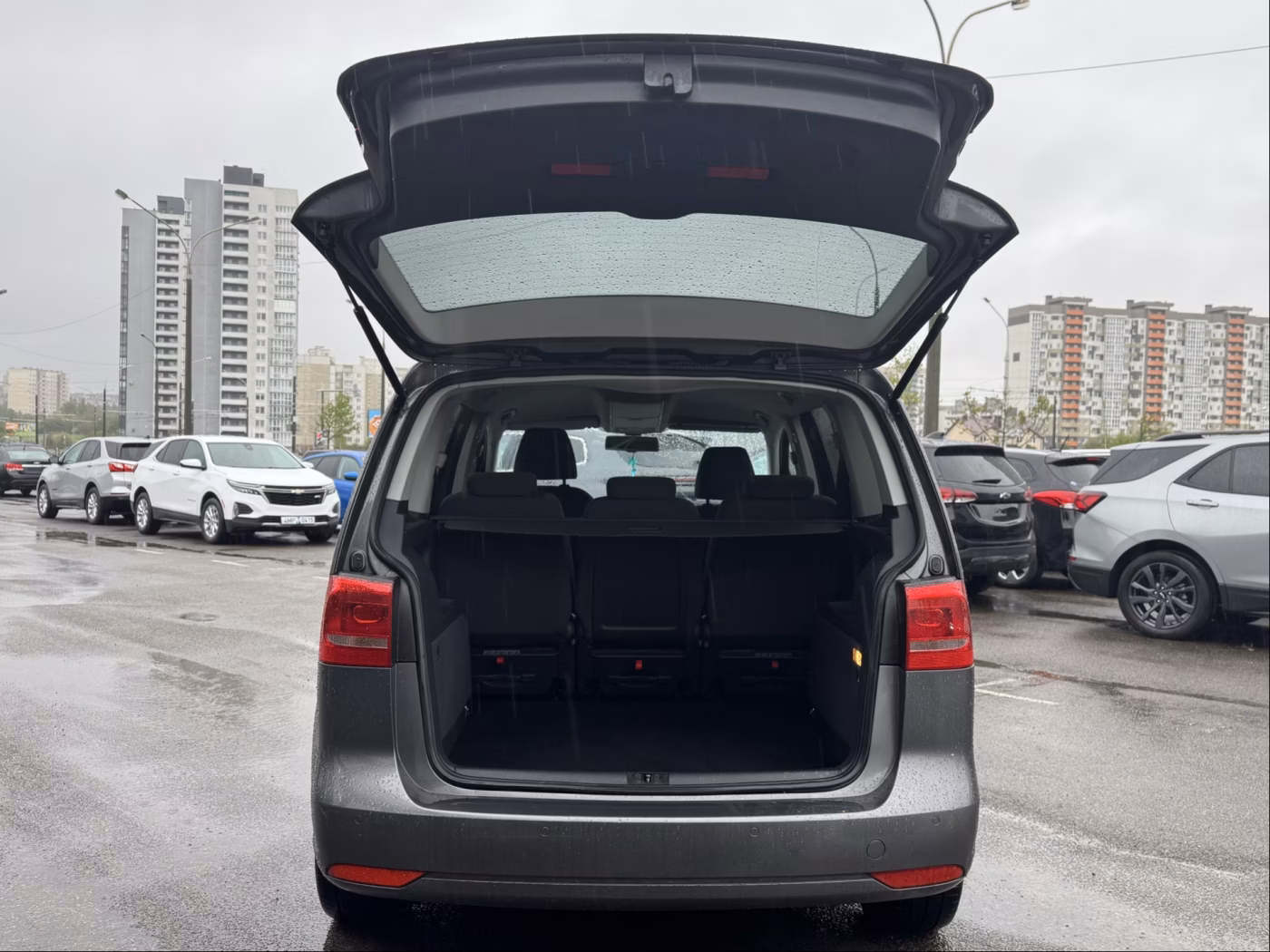 Volkswagen Touran фото 13