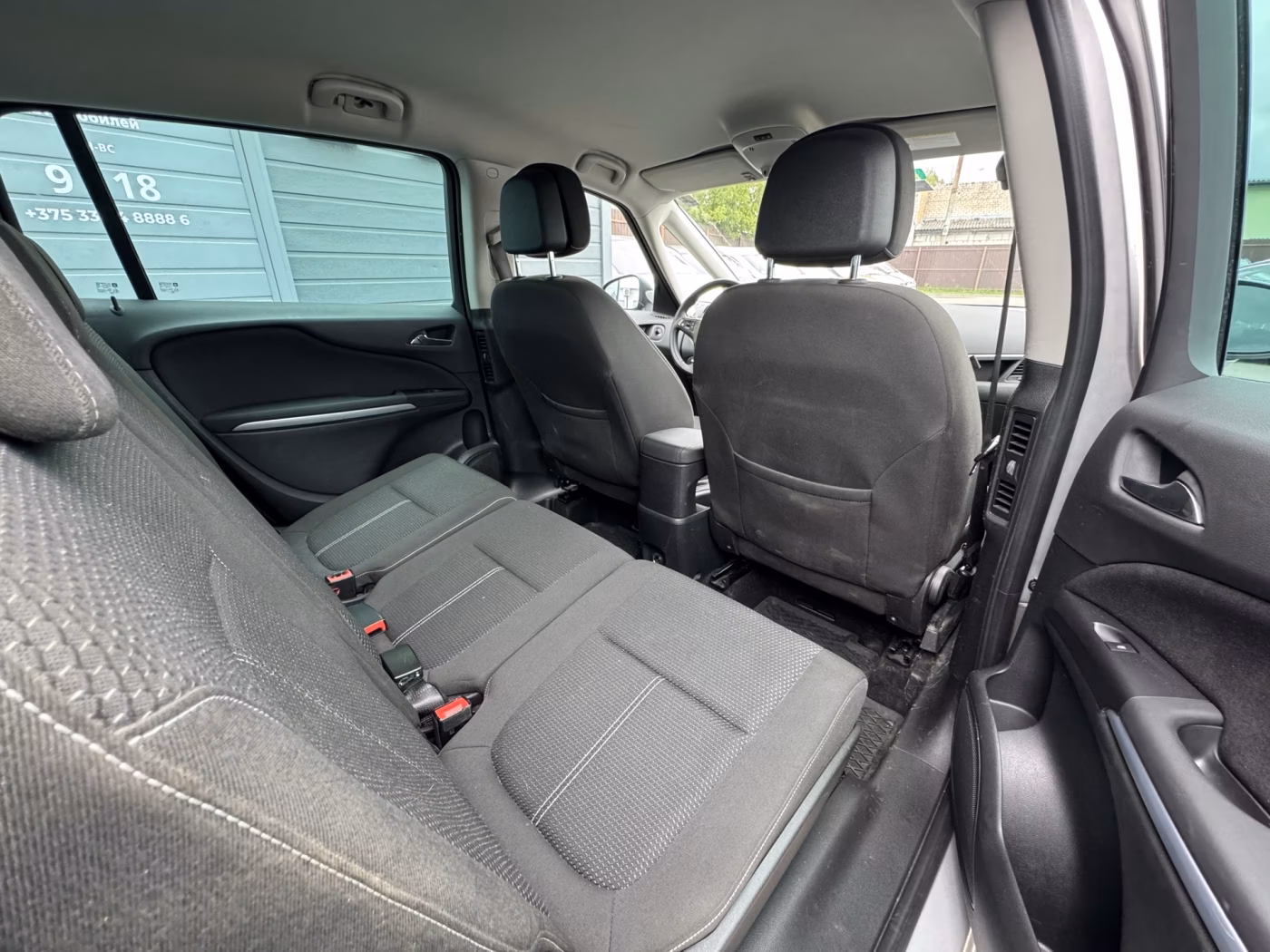 Opel Zafira фото 10