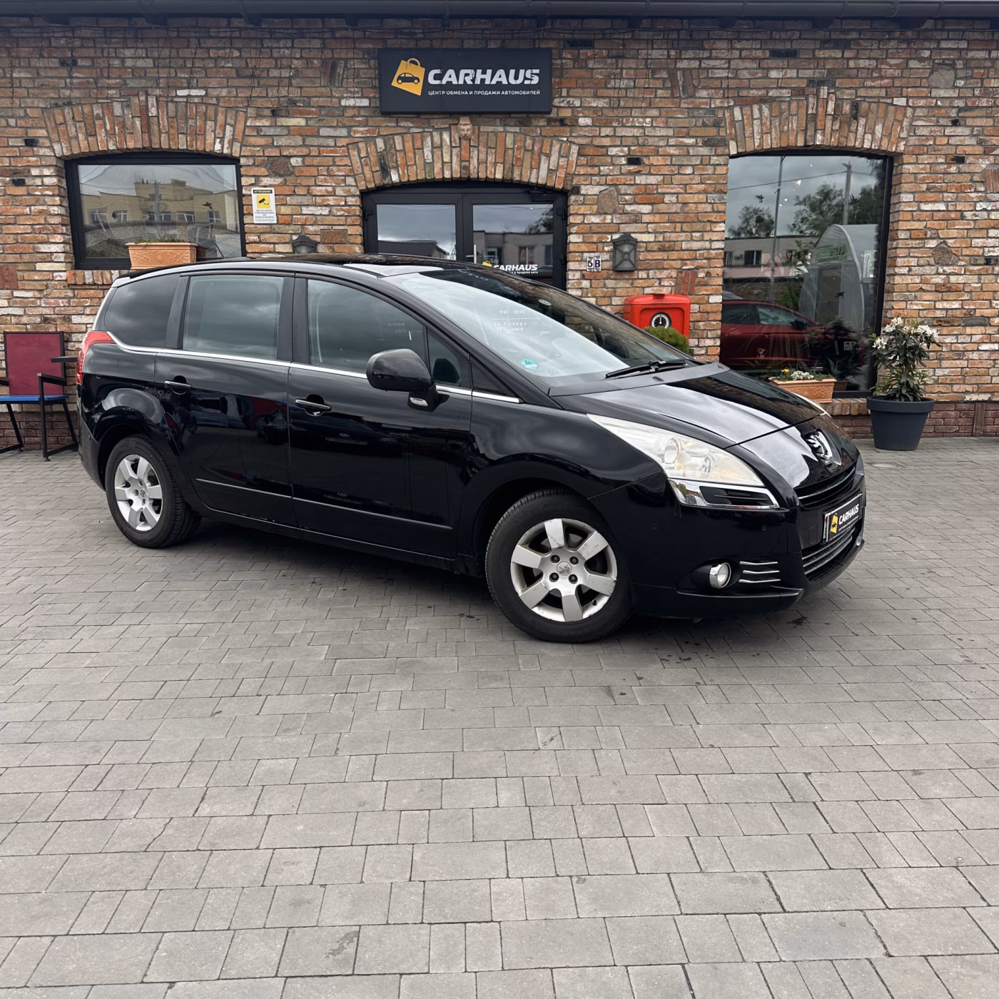 Peugeot 5008