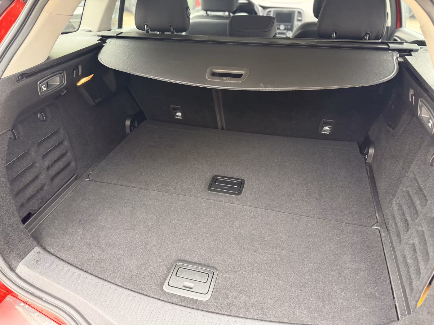 Renault Megane фото 9