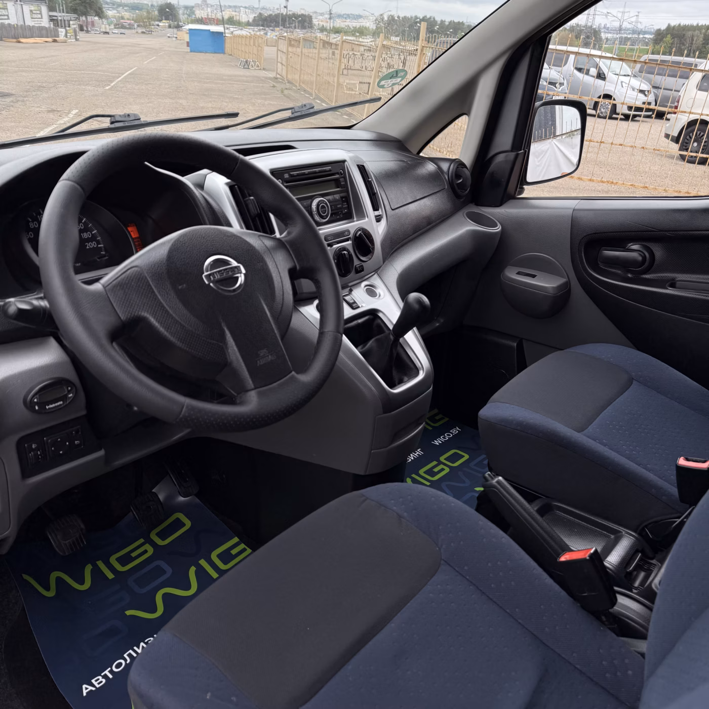 Nissan NV200 фото 7