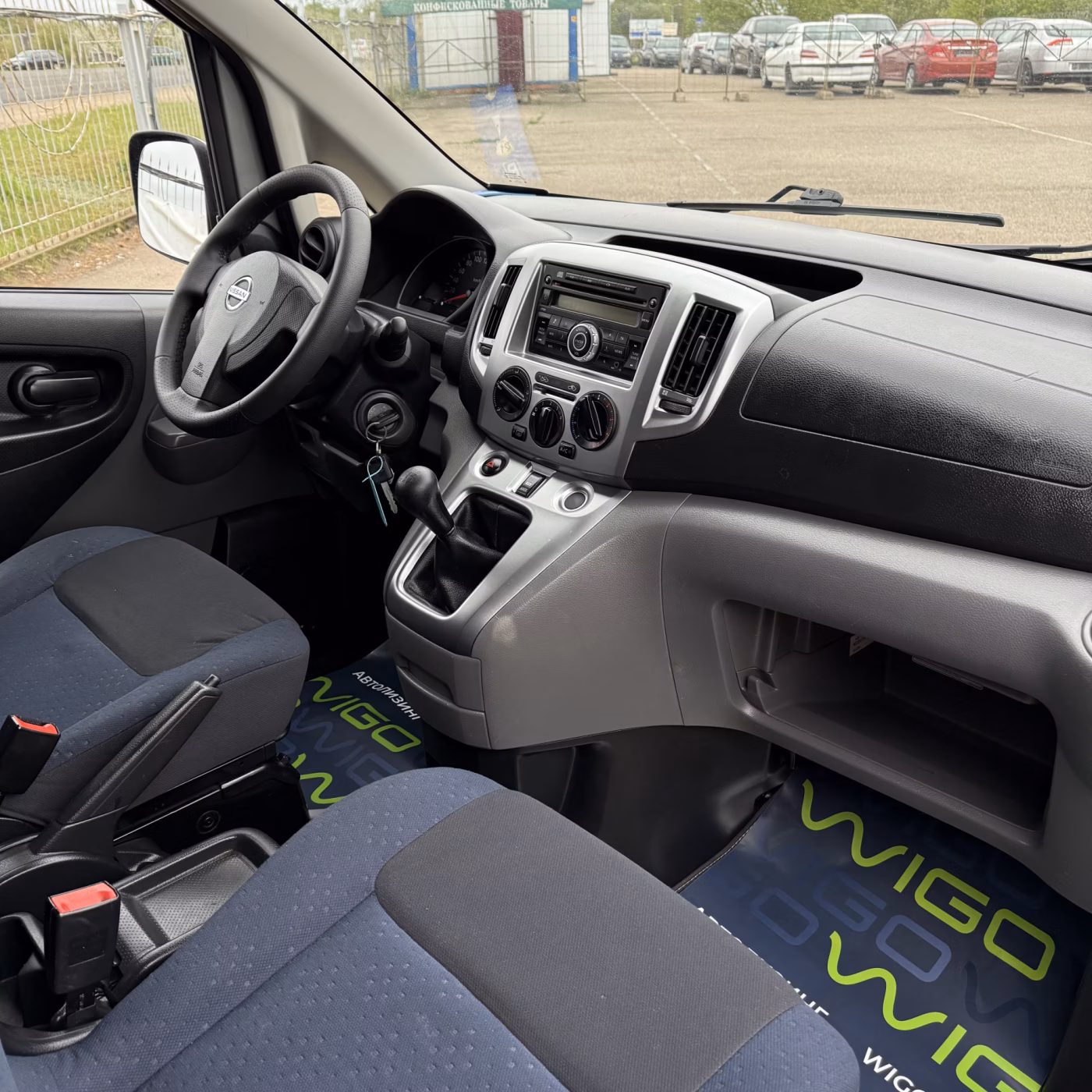 Nissan NV200 фото 10