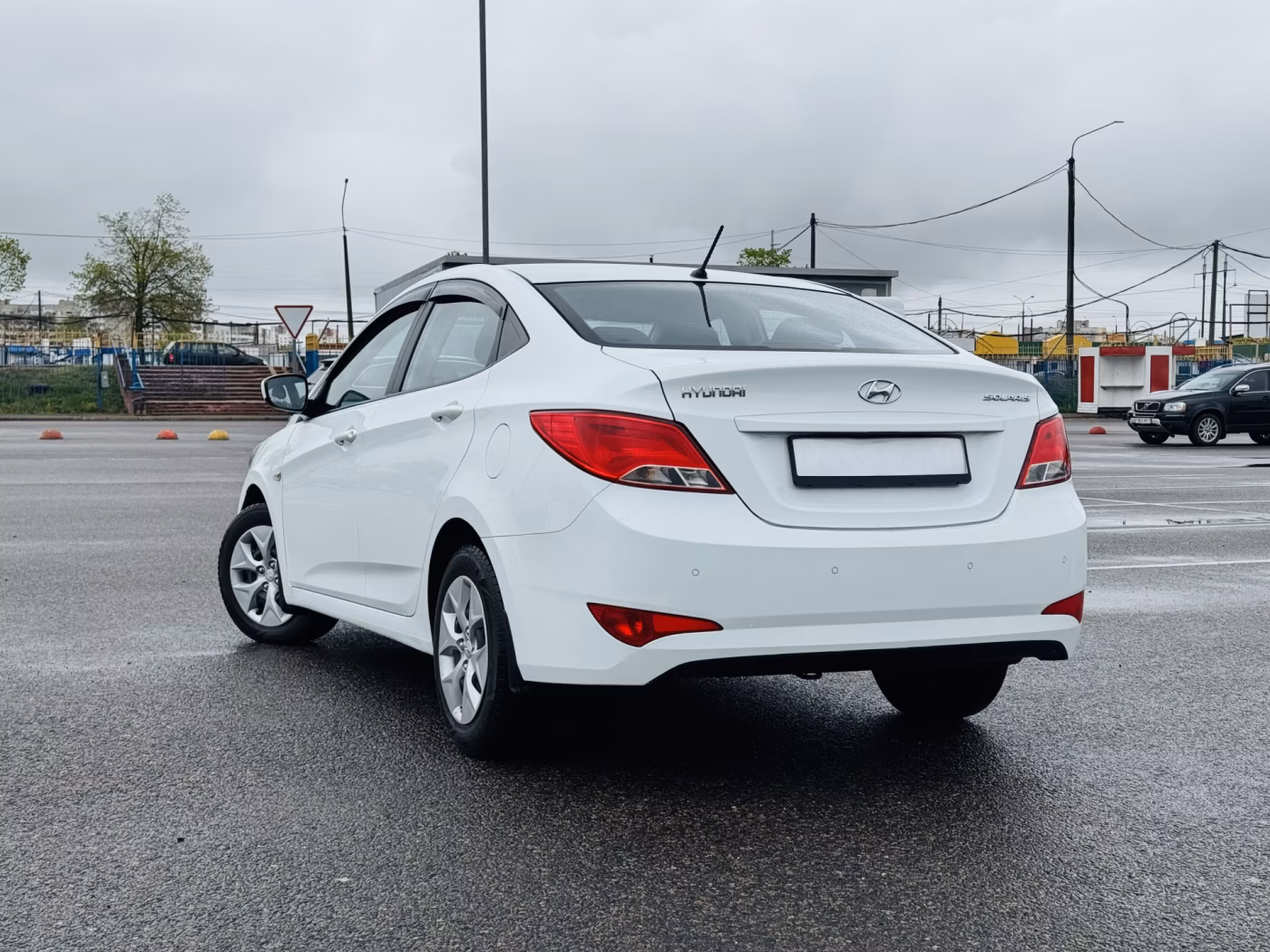 Hyundai Solaris фото 4