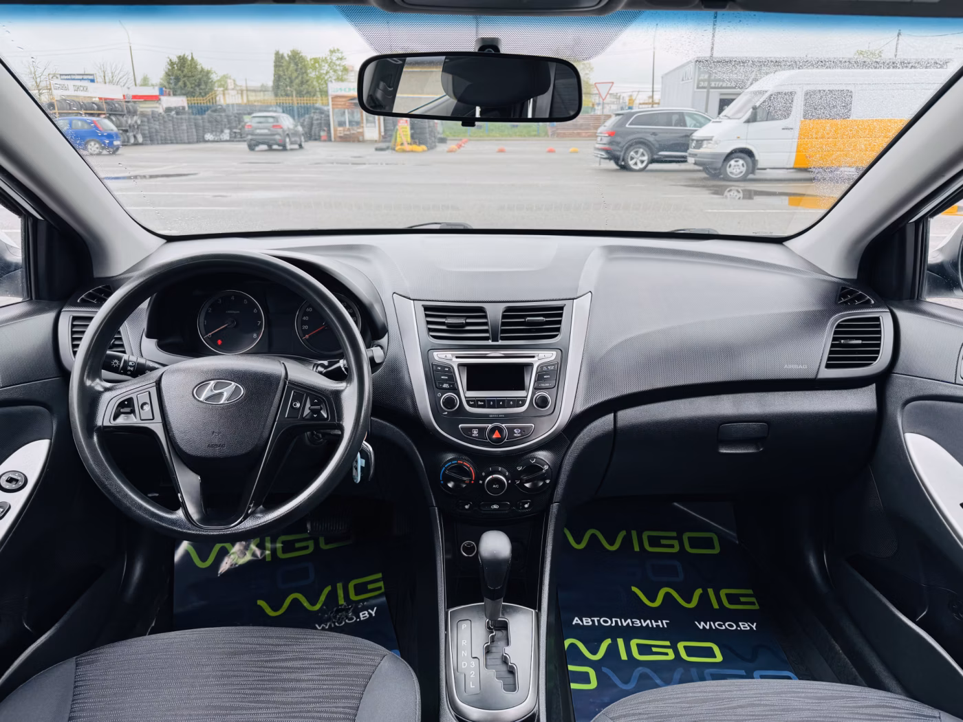 Hyundai Solaris фото 9