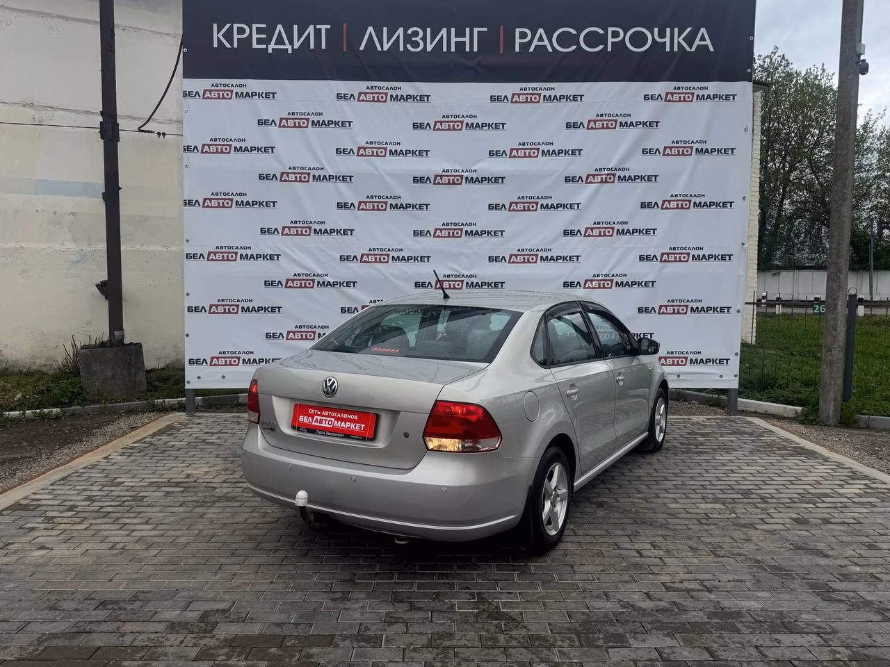 Volkswagen Polo Sedan фото 4