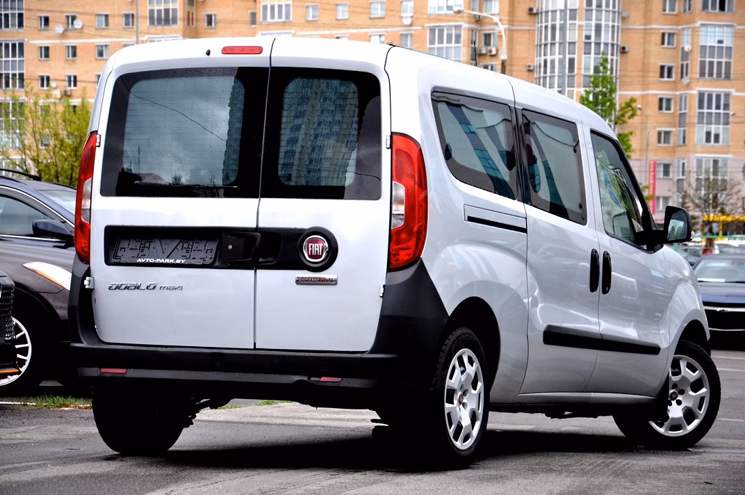 Fiat Doblo фото 3