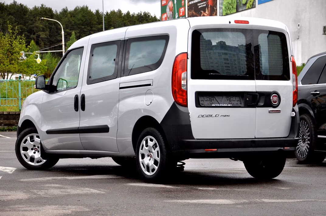 Fiat Doblo фото 4