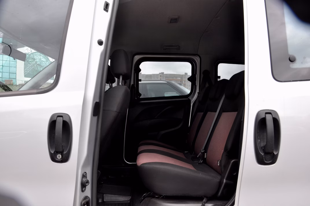 Fiat Doblo фото 8