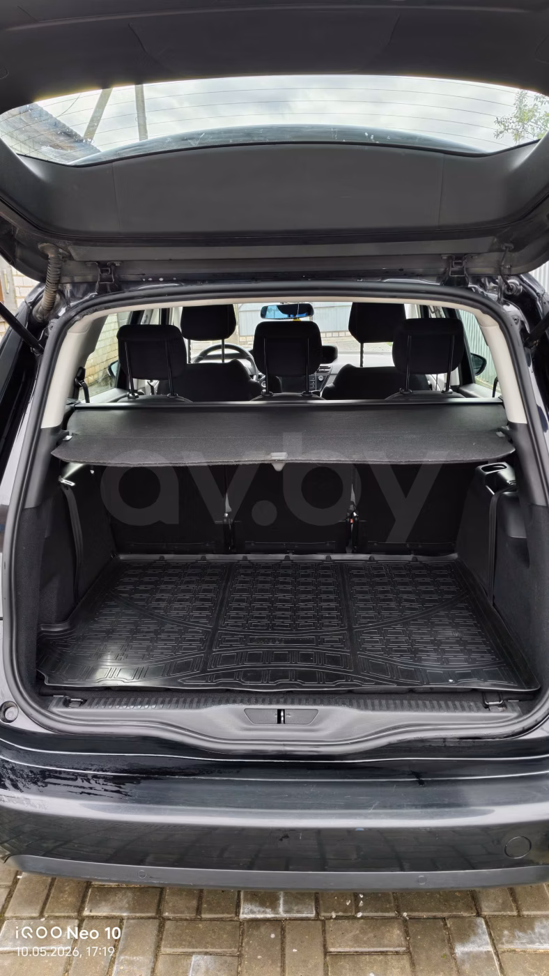 Citroen C4 Grand Spacetourer фото 10