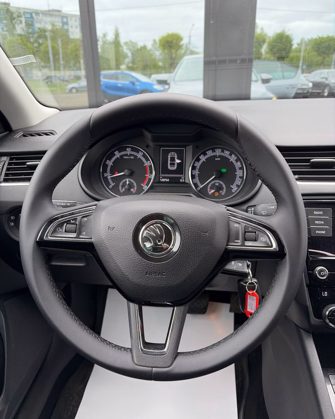 Skoda Octavia фото 16