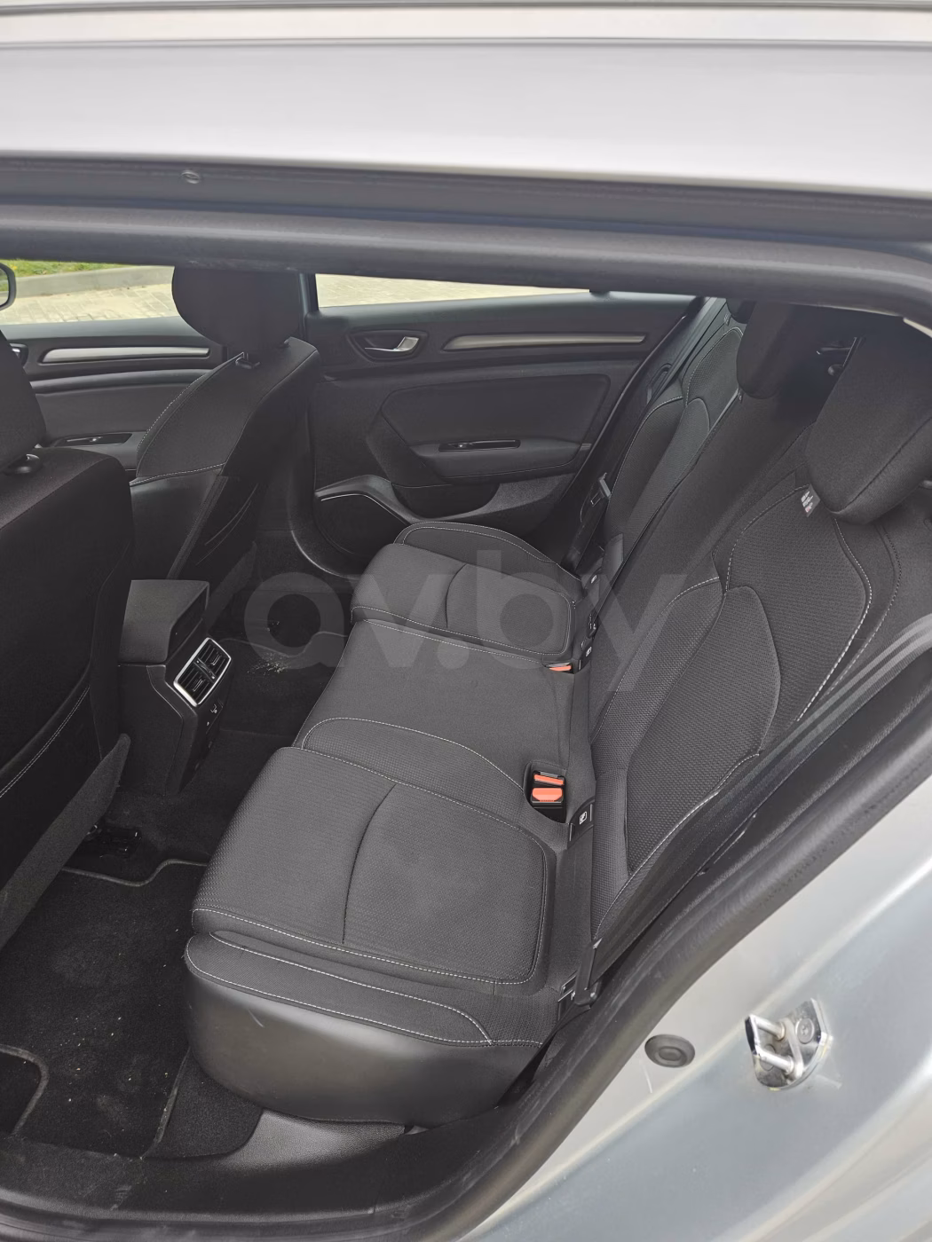 Renault Megane фото 12