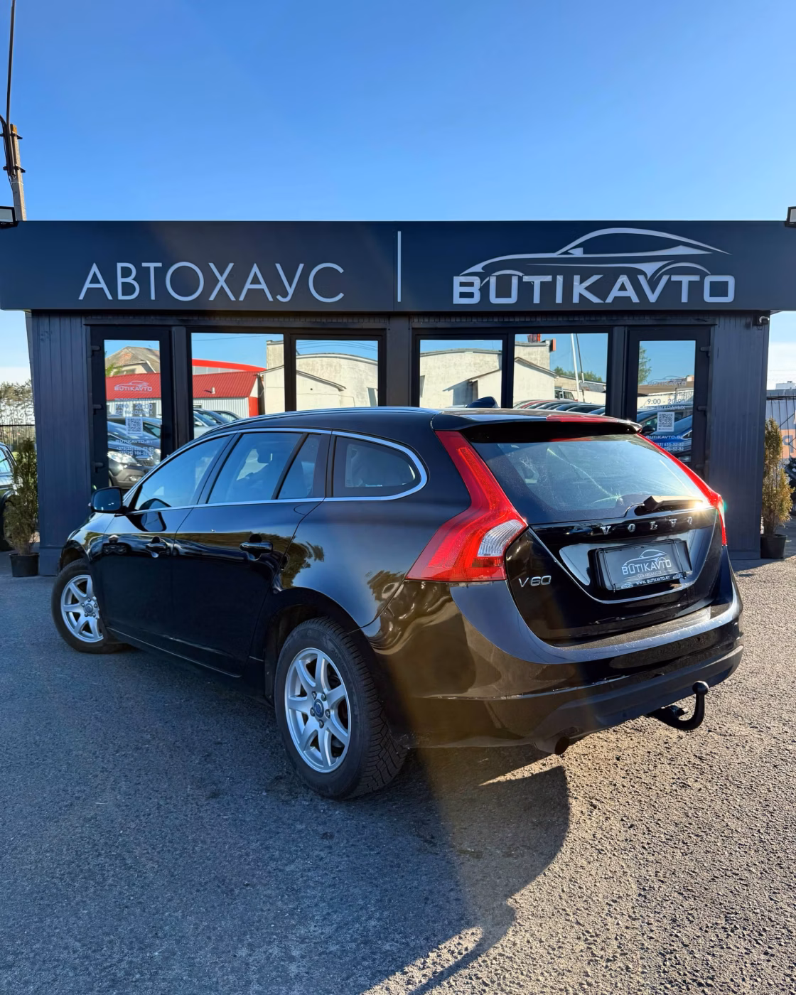 Volvo V60 фото 6