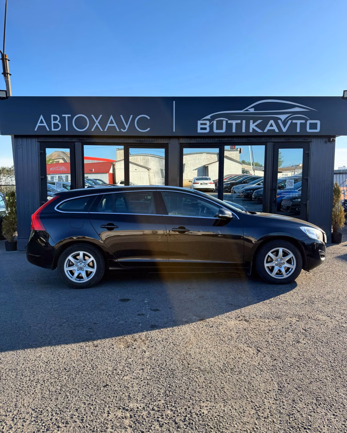 Volvo V60 фото 7