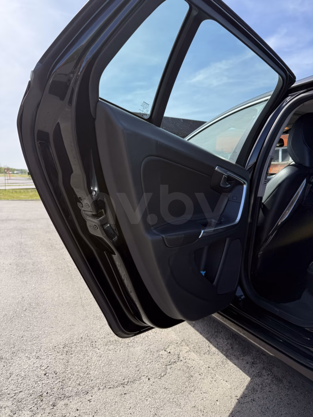 Volvo V60 фото 24