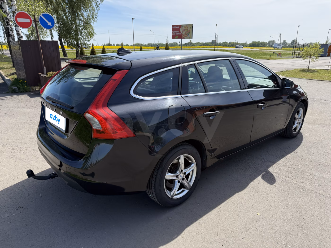 Volvo V60 фото 6