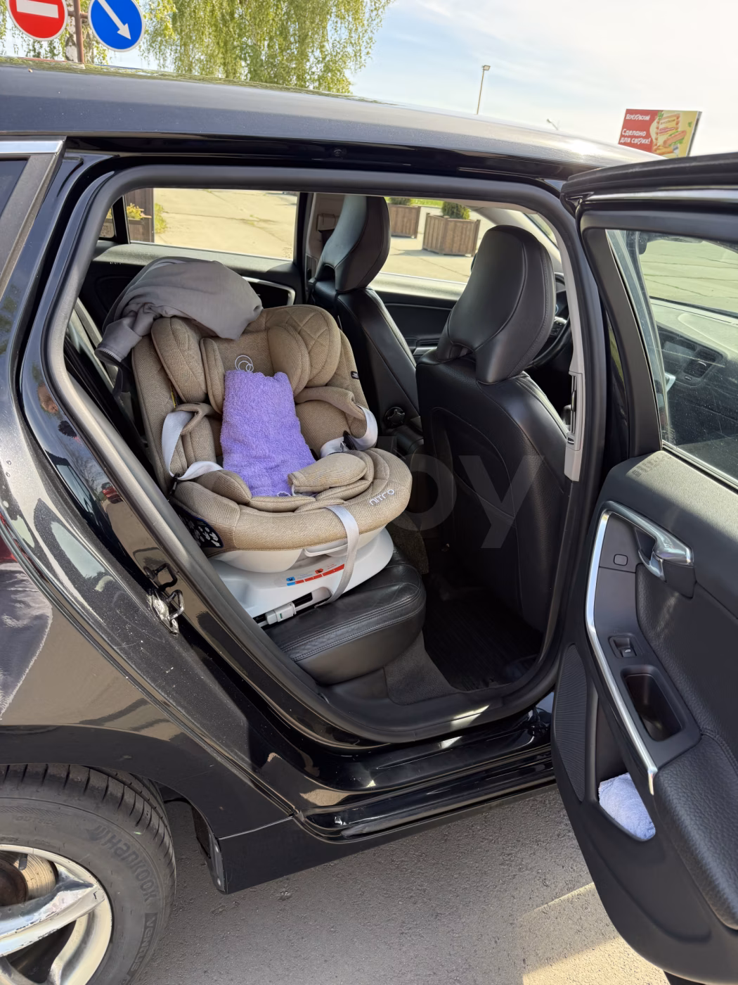 Volvo V60 фото 17