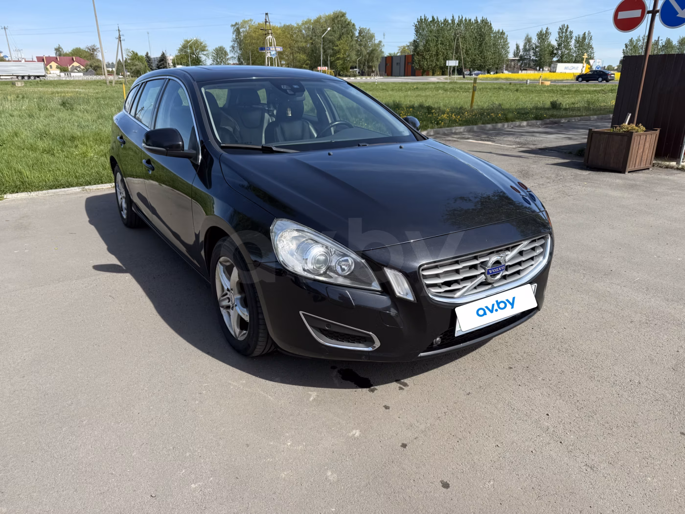 Volvo V60 фото 4