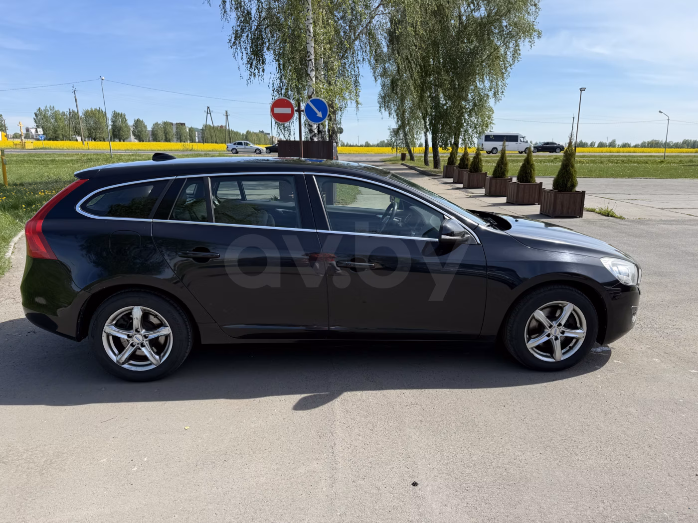 Volvo V60 фото 5