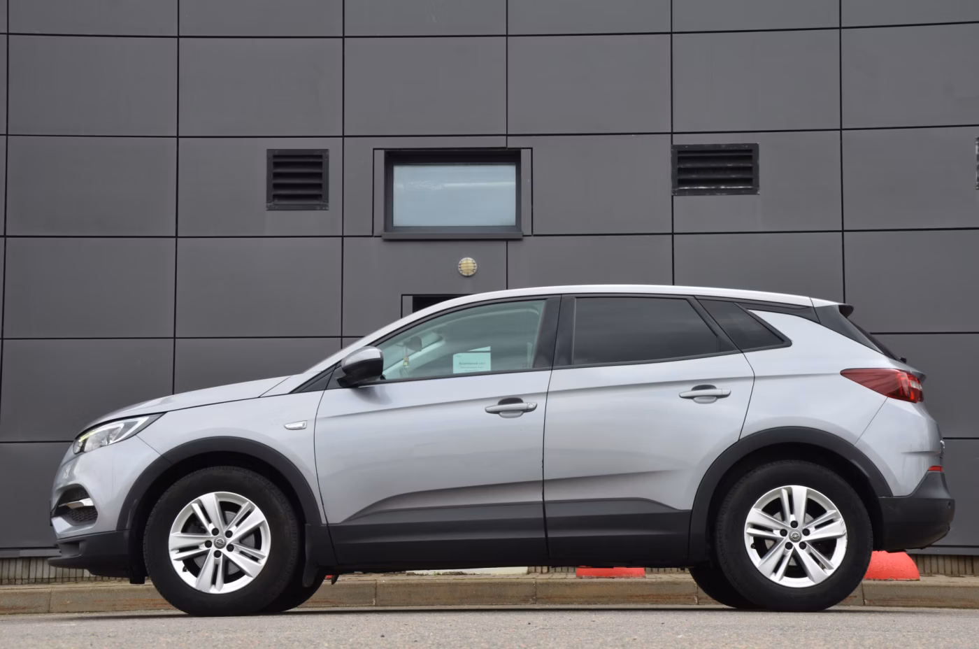 Opel Grandland X фото 7