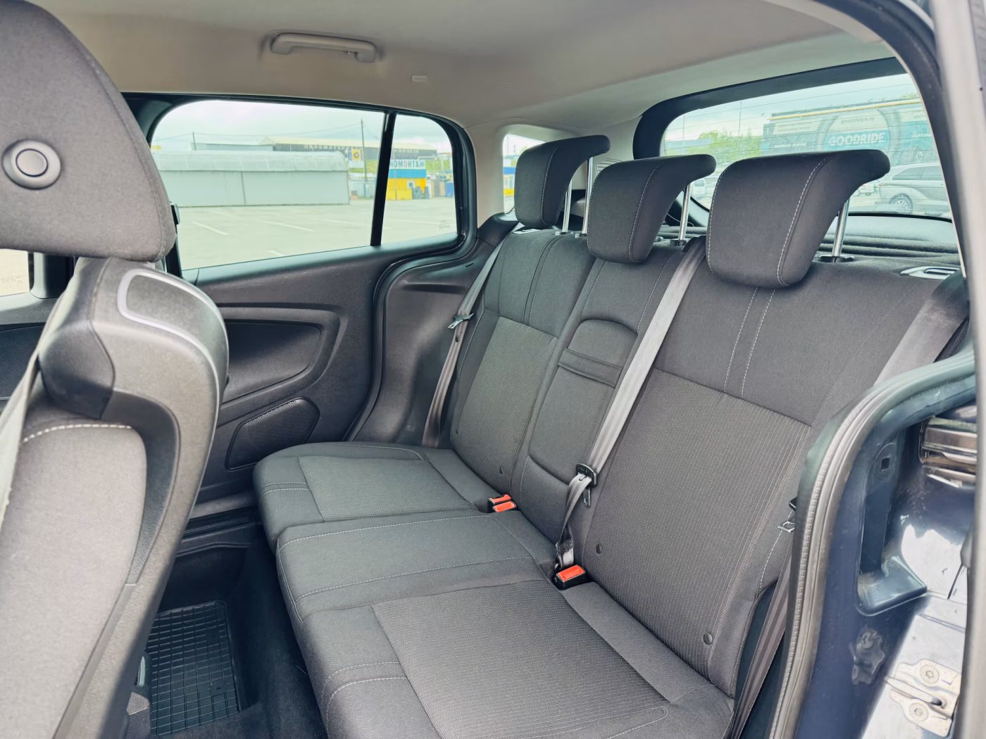 Ford B-MAX фото 6