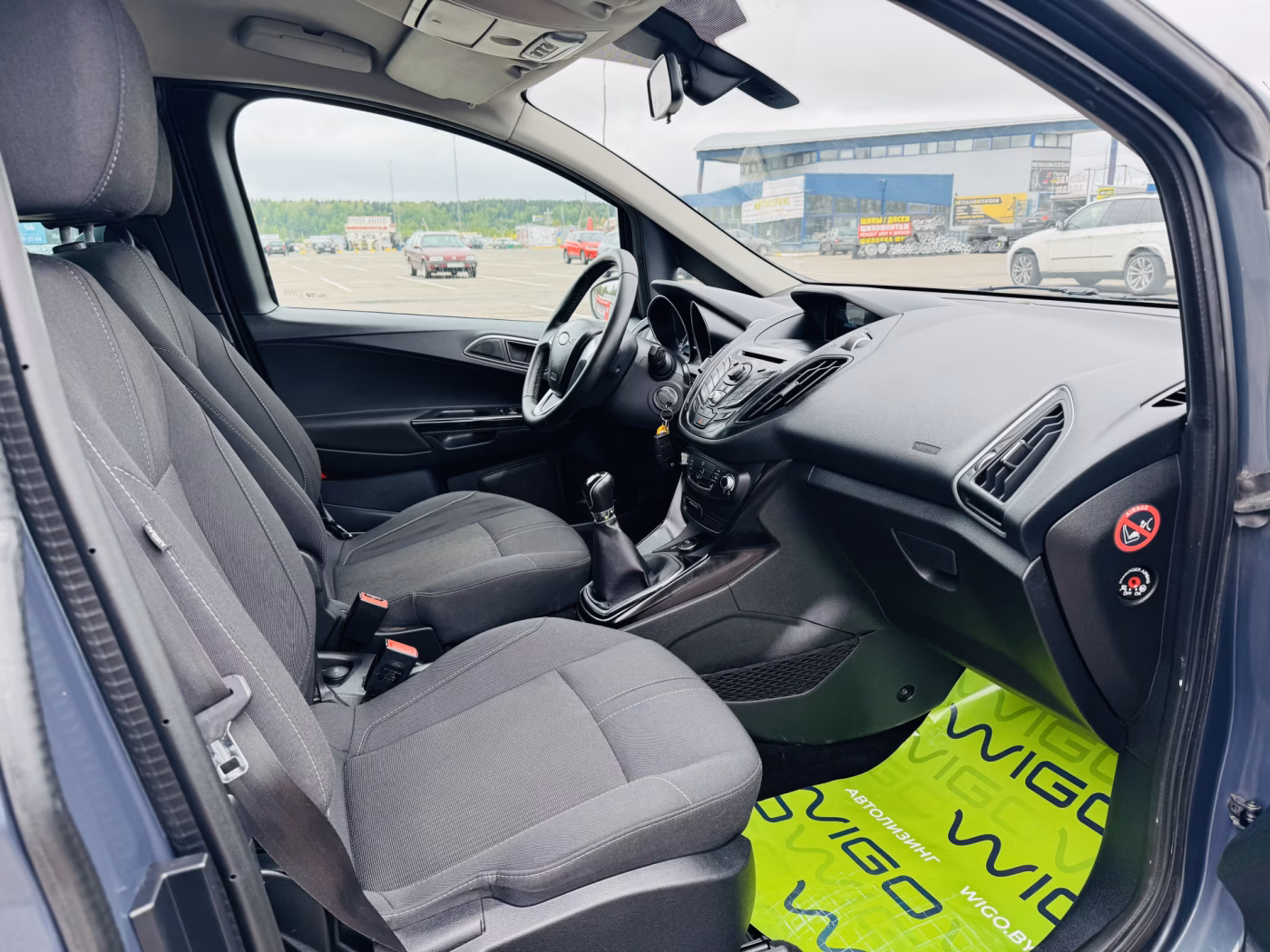 Ford B-MAX фото 8