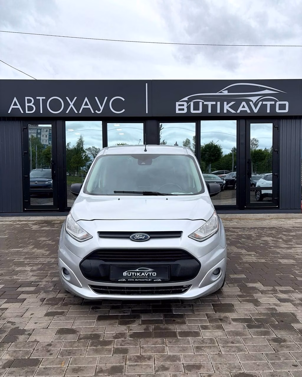 Ford Tourneo Connect фото 2