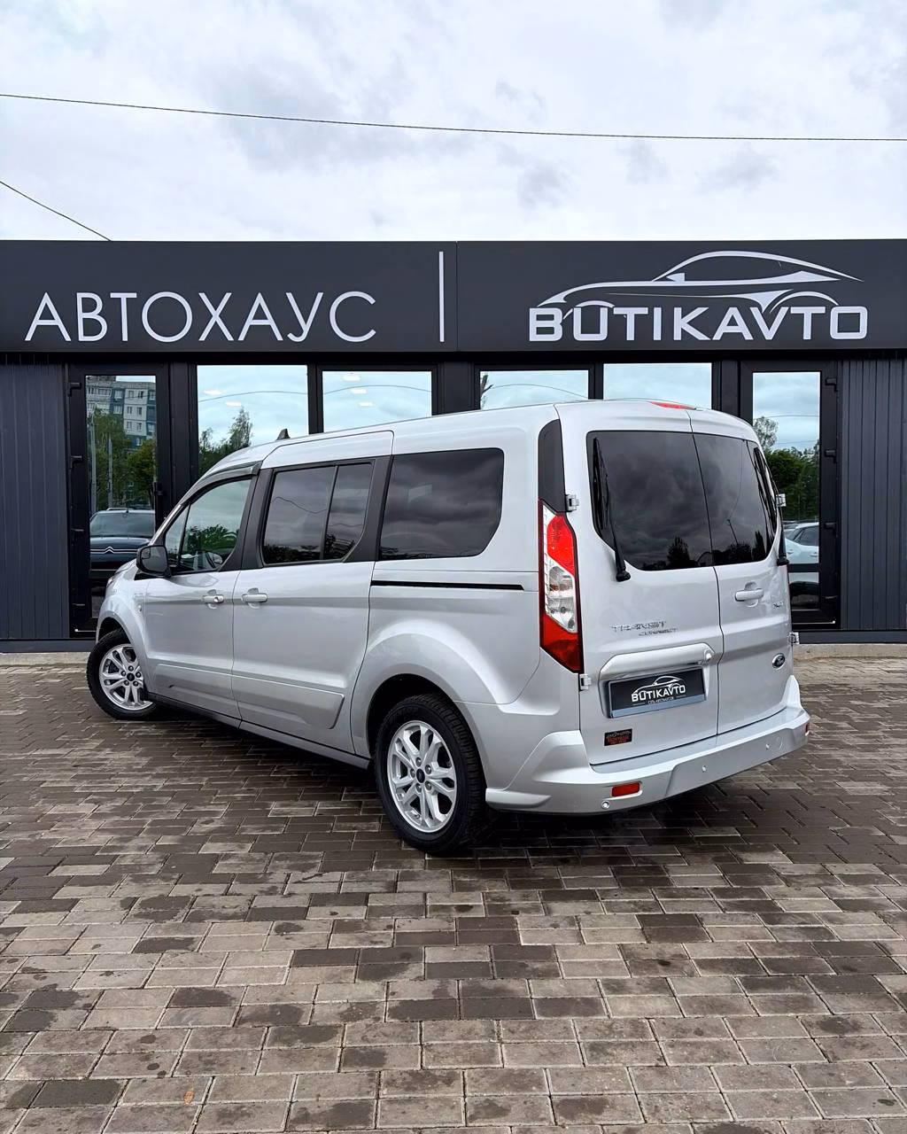 Ford Tourneo Connect фото 4