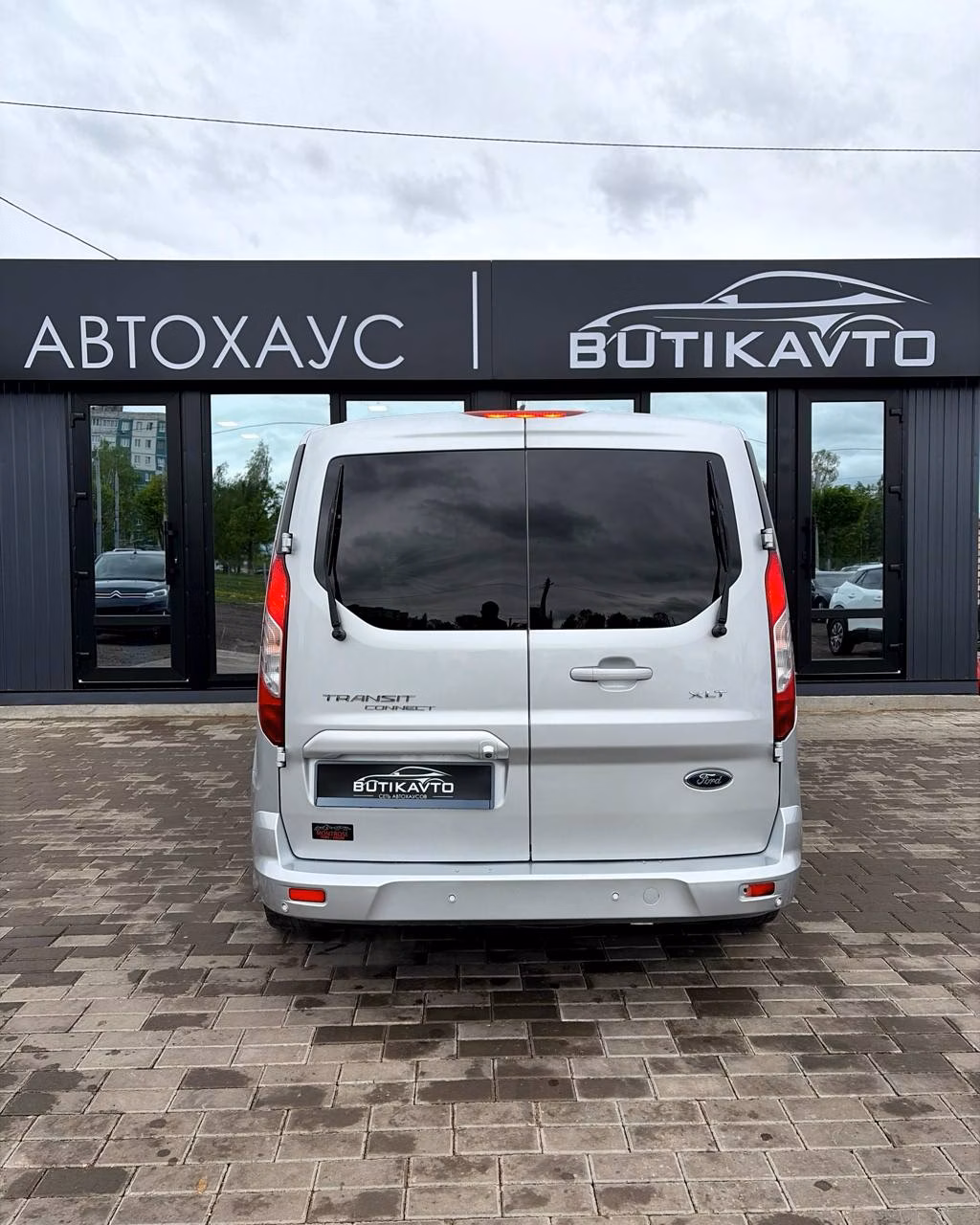Ford Tourneo Connect фото 5