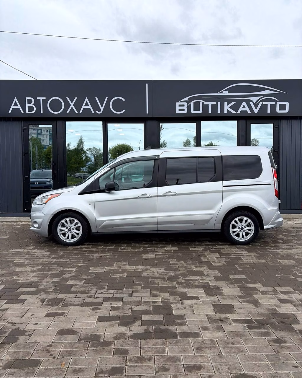 Ford Tourneo Connect фото 14
