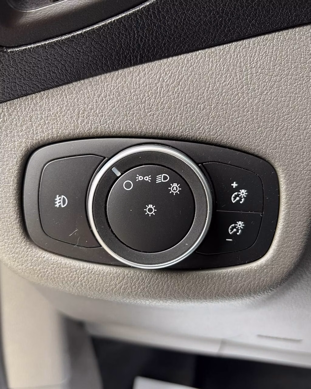 Ford Tourneo Connect фото 20