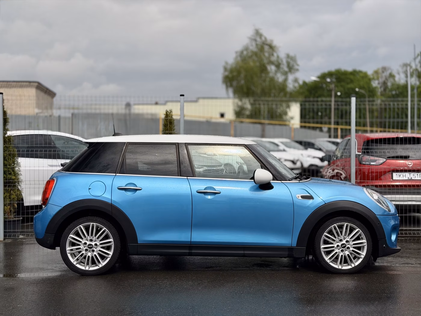 MINI Hatch фото 6