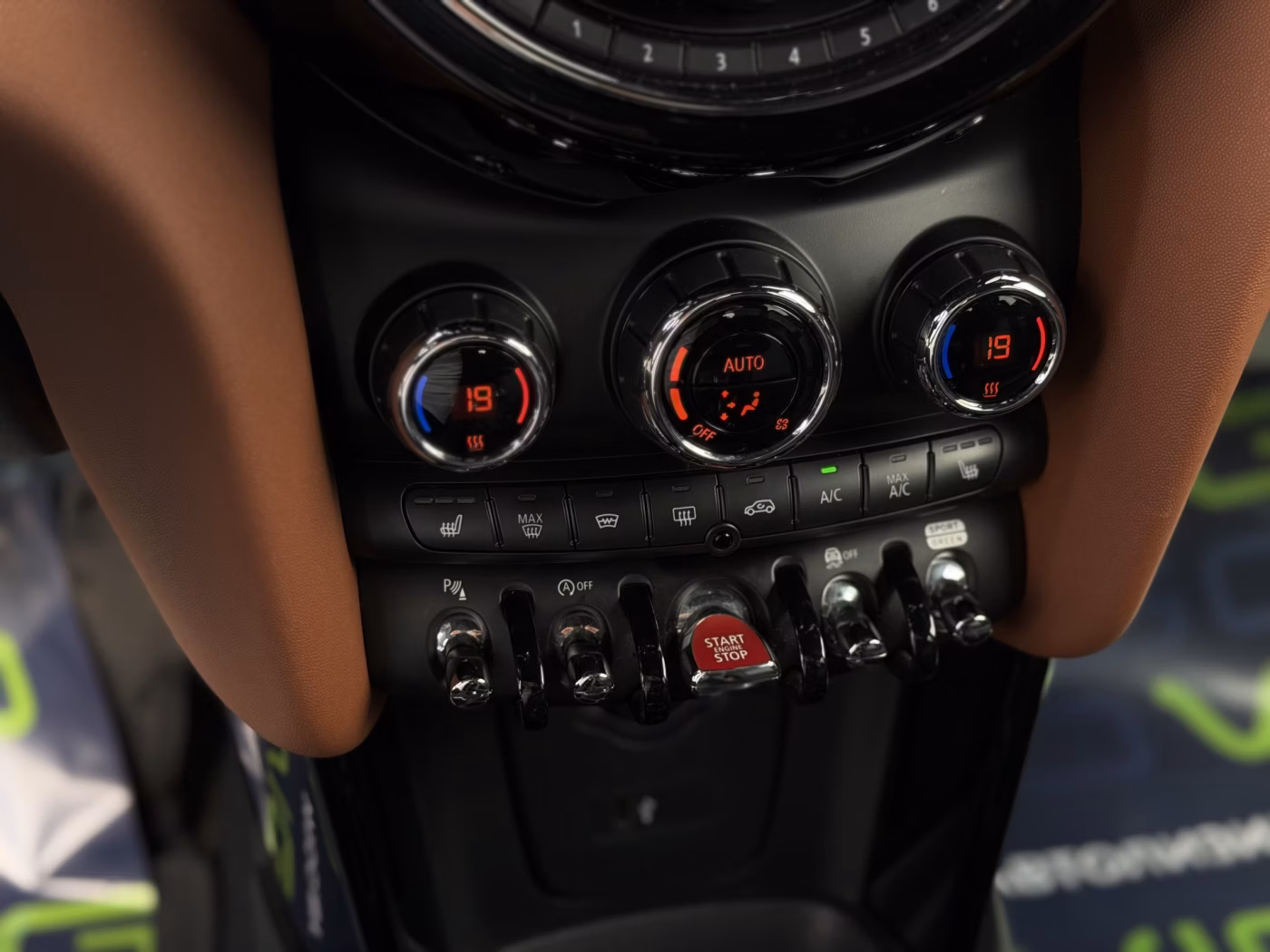 MINI Hatch фото 23
