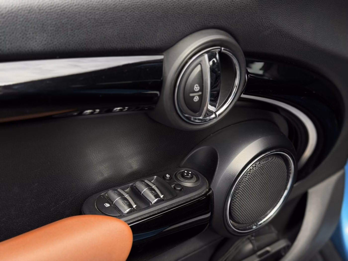 MINI Hatch фото 16